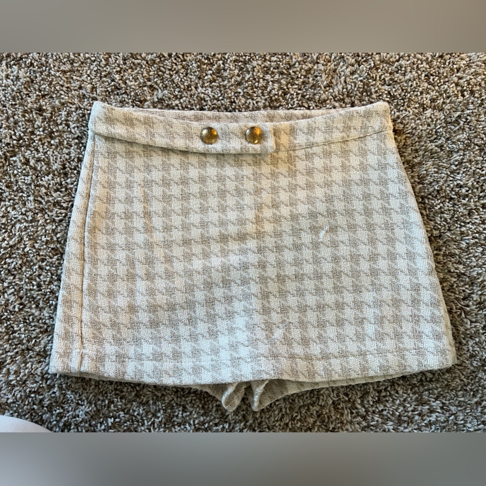Zara skort with gold buttons